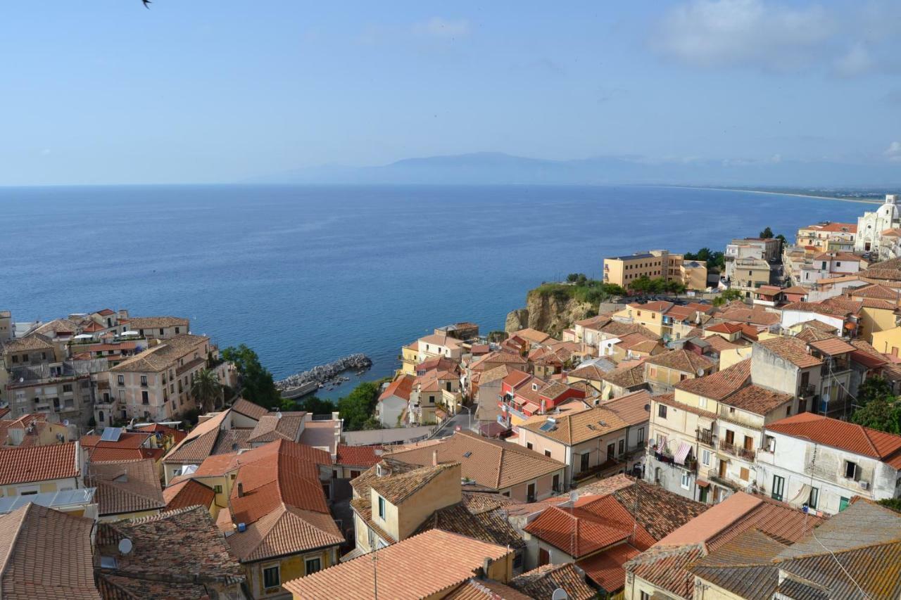 Il Terrazzo Su Pizzo Apartment Exterior photo